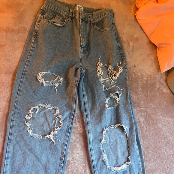 RIPPED BRAND NEW BDG JEANS - Picture 2 of 5